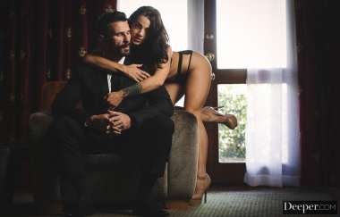 Evelin Stone, Manuel Ferrara - Taken