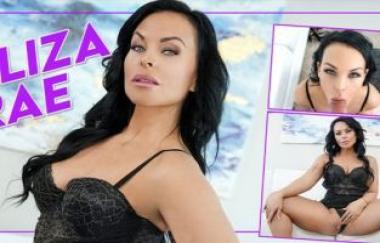 Eliza Rae - New At 42