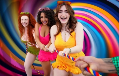 Brina Scarlet, Fun Sized Megan, Lil Bet Saunders - Bffs Day Sex Games (brina, Lil Bet & Megans Debut)