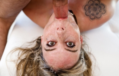 Summer Vixen - Summer Sucks!