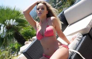 Alexis Adams - Step Brother Caught Peeping By Step Sister By The Pool