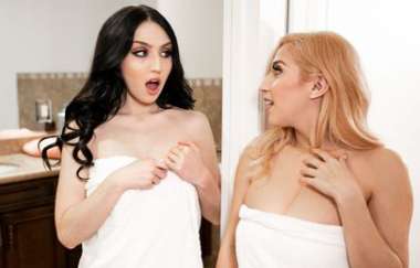 April Oneil, Jade Baker - Sisters-in-lust