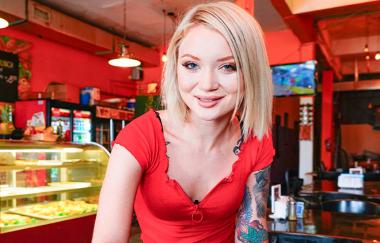 Dakota Skye - Newly Single, Freshly Fucked