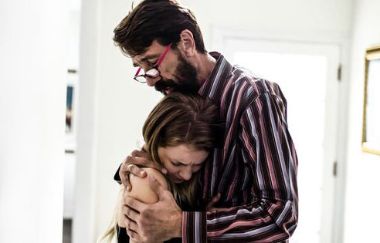 Steve Holmes, Riley Star - Moms Not Coming Back Sweetheart
