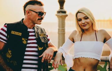 Kenna James - 3rd Wheel