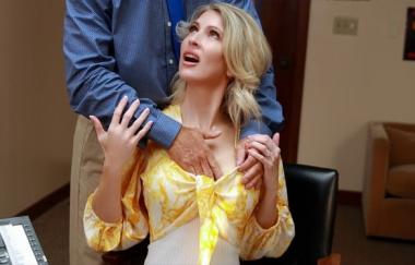 Gigi Dior - The Panty Sniffer - Pervprincipal
