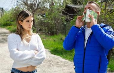 Rebecca Volpetti - Operation Blow And Shake