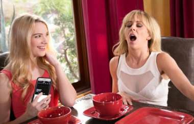 Cherie Deville, Kenna James - Caught With My Remote - Mommysgirl