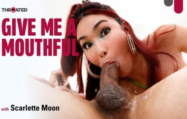 Scarlette Moon - Give Me A Mouthful